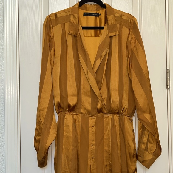 HOUSE Of HARLOW 1960 X REVOLVE Margot
Jumpsuit in Inca Gold Size L - Picture 4 of 8